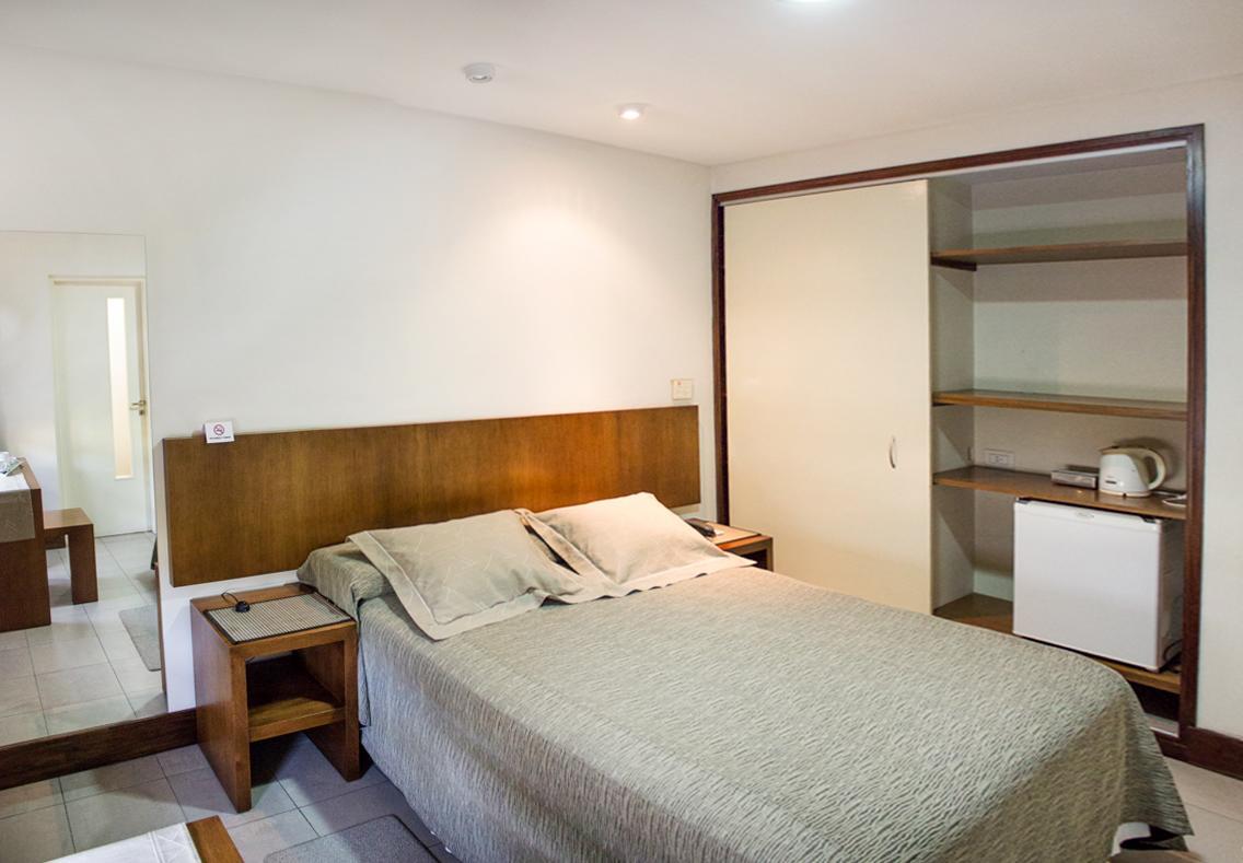 Hotel Buenos Aires General Alvear  Buitenkant foto